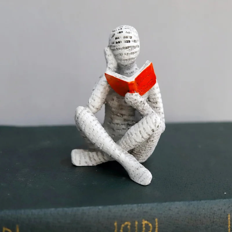 1Pc, Reading Paper -Thinker Statue Decoration